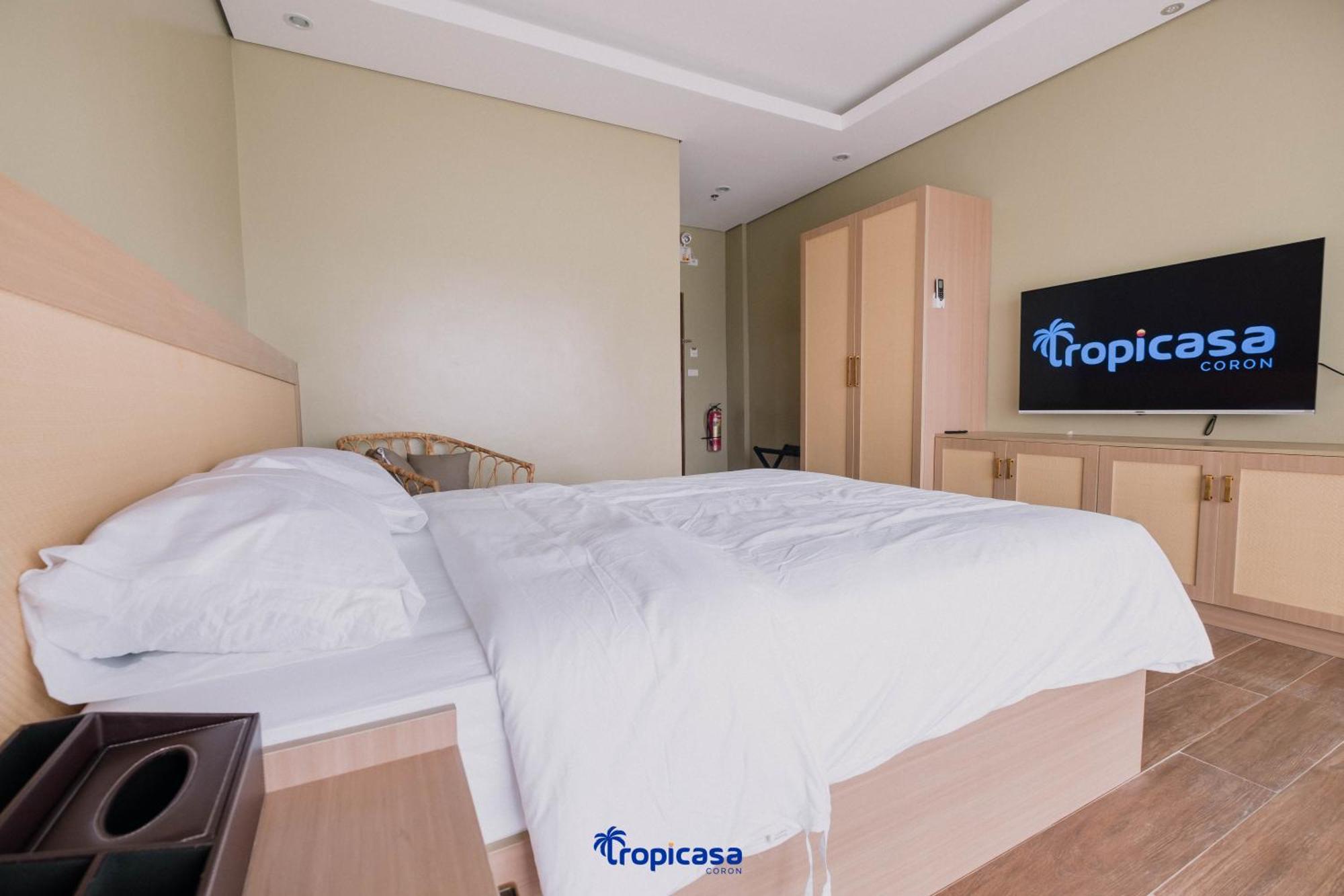 Tropicasa Hotel Coron Exterior photo
